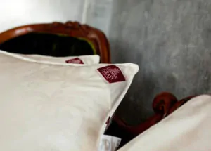 Подушка GERMAN GRASS LUXURY SILK GRASS (средняя)