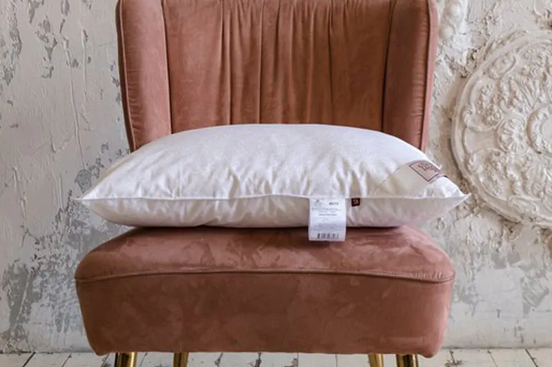 Подушка шелковая CASHMERE SILK GRASS (мягкая)