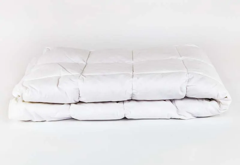 Одеяло пуховое Kauffmann Sleepwell Comfort Decke сложено