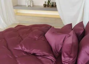 Постельное белье PURPLE BRILLIANT GRASS в интерьере