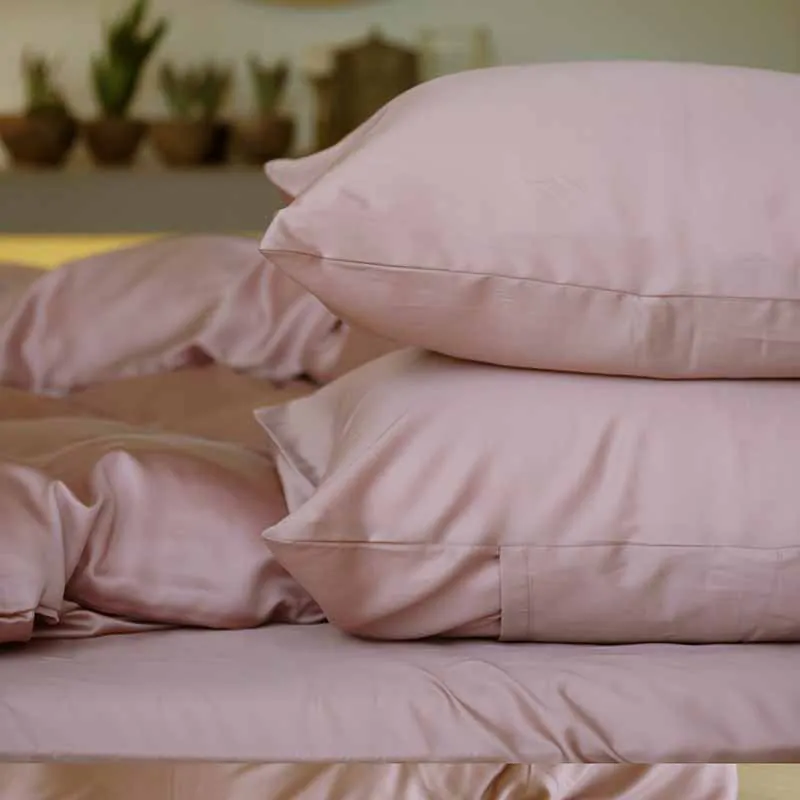 Постельное белье ROSE BRILLIANT GRASS в интерьере