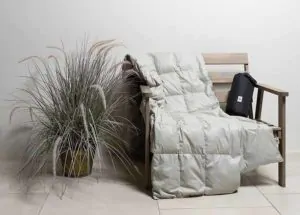 Плед пуховый Travel Plaid Grass серый купить дорожный плед 2
